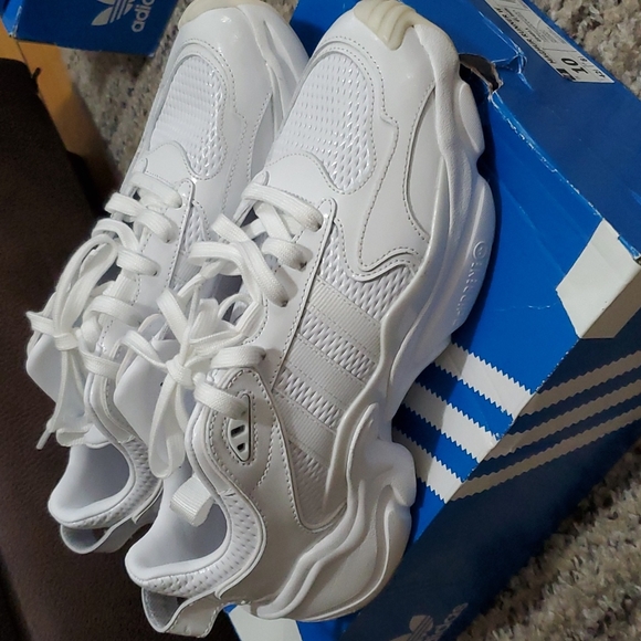 adidas eh1095